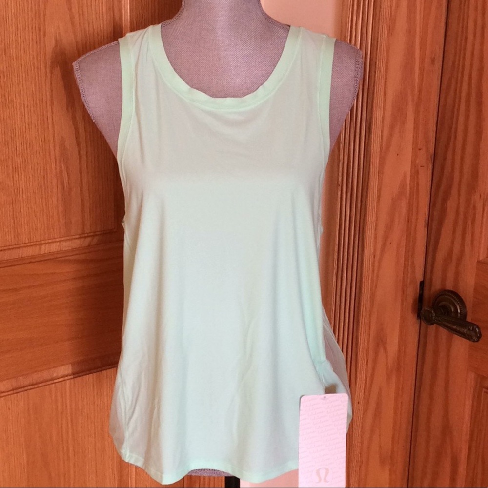 LULULEMON tank top in neon green size 8